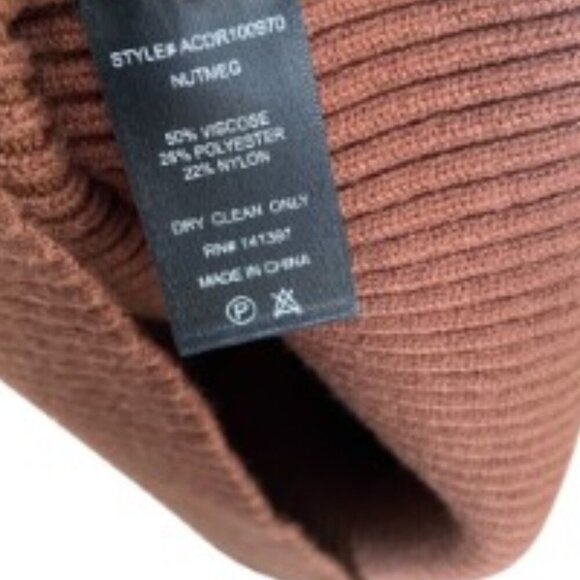 NWT ASTR The Label Abilene Sweater Dress in Nutmeg Large - Picture 5 of 5